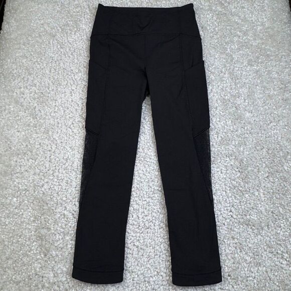 Lululemon Sole Training Crop Black - Picture 2 of 12